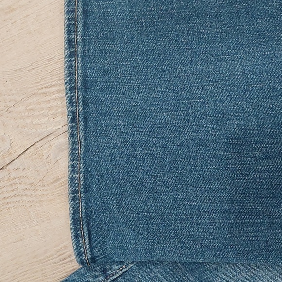 Women's Lucky Brand jeans 16/33 regular in Sweet Straight, medium wash, mid-rise - Picture 4 of 7